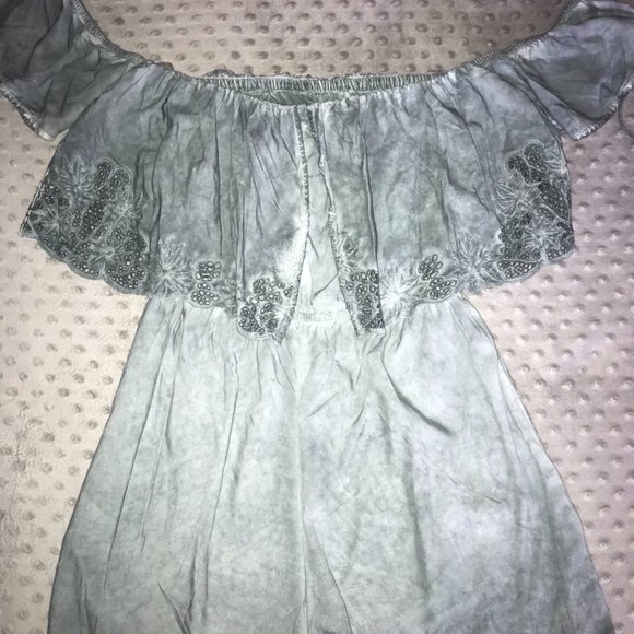 American Eagle Off The Shoulder Embroider Romper - Picture 7 of 7